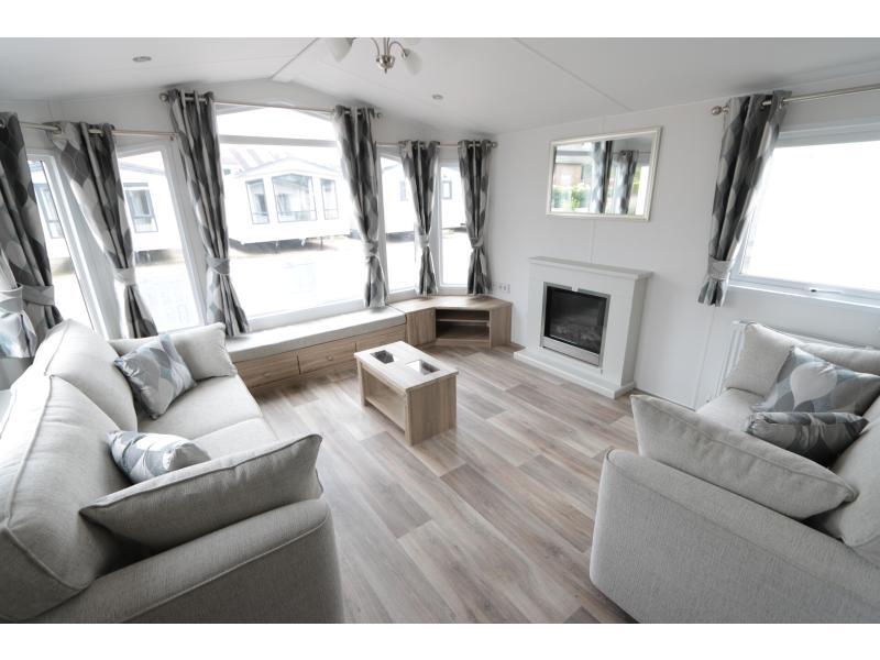 Stekelbos stacaravans en chalets