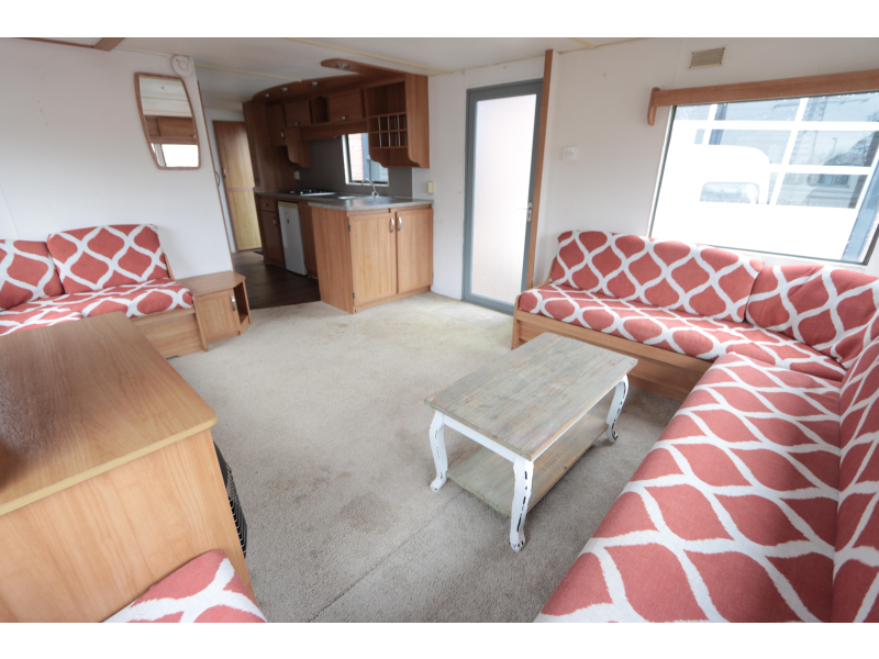 Stekelbos stacaravans en chalets