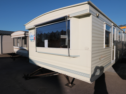 Atlas Moonstone, een Occasion stacaravan voor 8.950 euro - Uit voorraad leverbaar