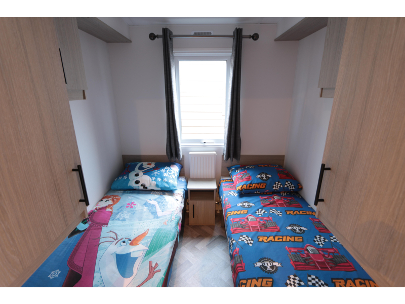 Stekelbos stacaravans en chalets