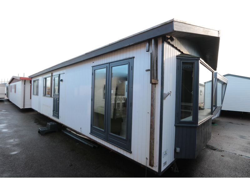 Stekelbos stacaravans en chalets