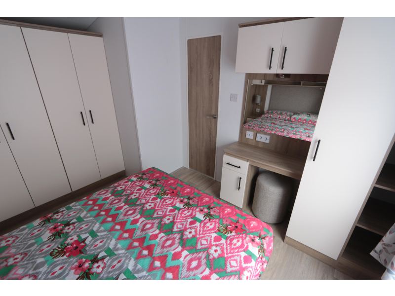 Stekelbos stacaravans en chalets