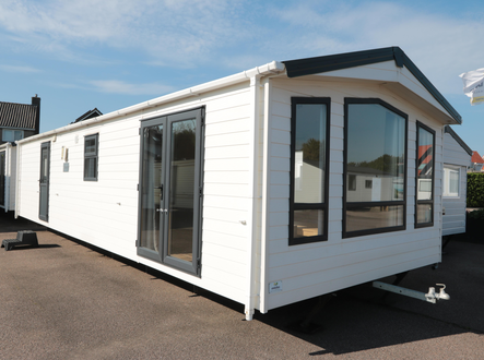 Stebo Excellent Bouwjaar: 2017, een Occasion chalet voor 43.950 euro - Uit voorraad leverbaar