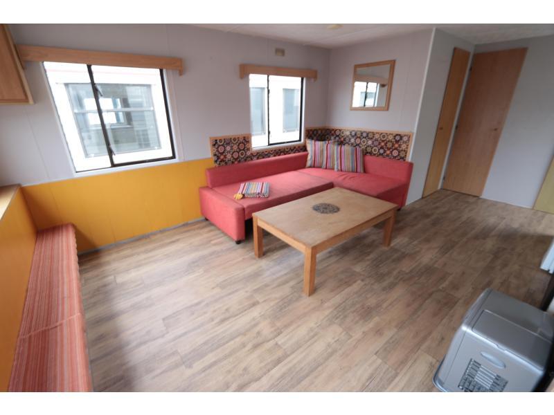 Stekelbos stacaravans en chalets