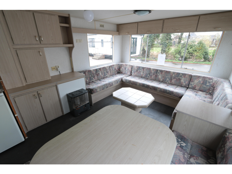 Stekelbos stacaravans en chalets