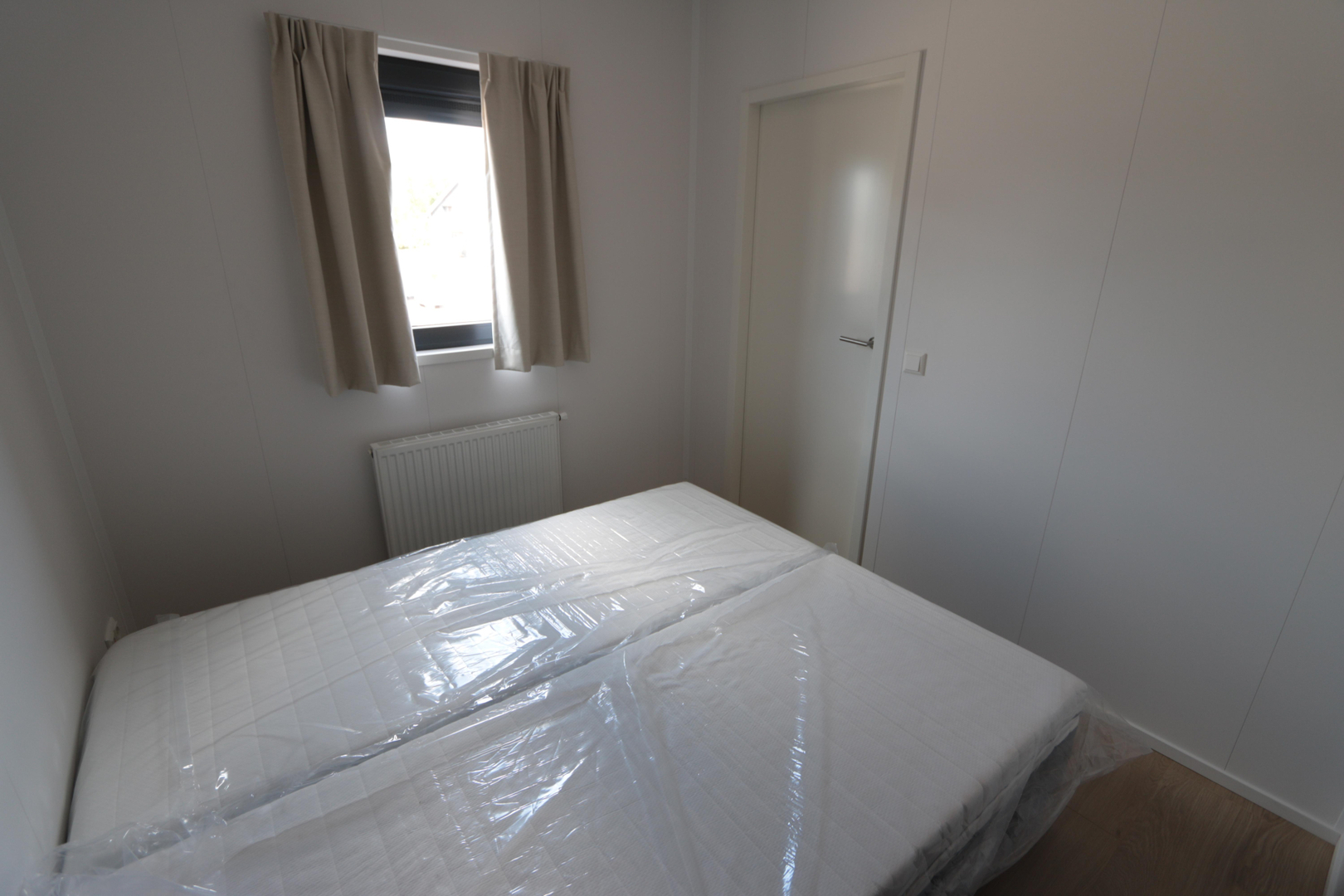 Nieuw chalet Chalet Boslodge Lessenaar FEB (1045711) 