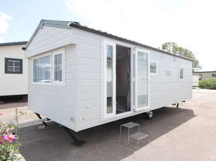 Europa De Luxe, een Nieuw stacaravan voor 37.250 euro - Uit voorraad leverbaar