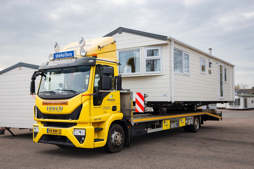 Transport chalets en stacaravans