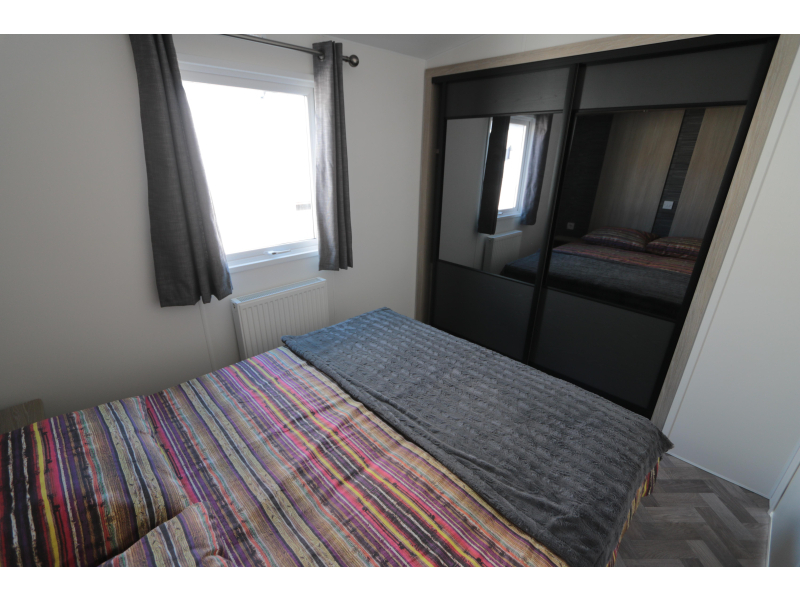 Stekelbos stacaravans en chalets