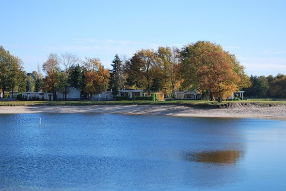 Stekelbos stacaravans en chalets