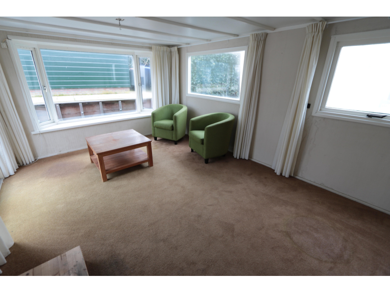 Stekelbos stacaravans en chalets