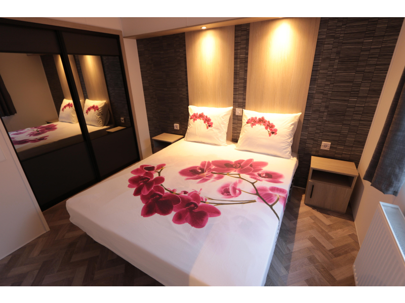 Stekelbos stacaravans en chalets