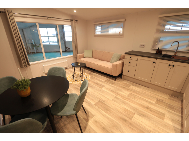 Stekelbos stacaravans en chalets