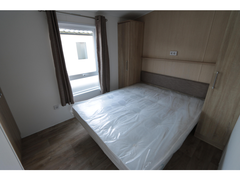 Stekelbos stacaravans en chalets