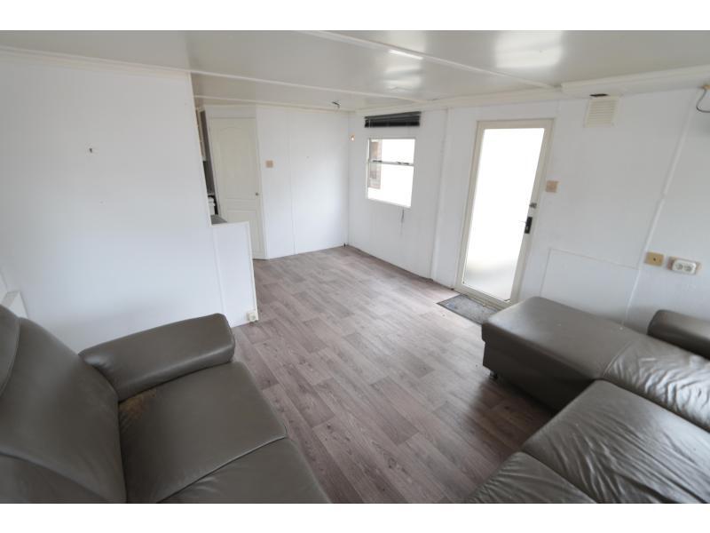 Stekelbos stacaravans en chalets