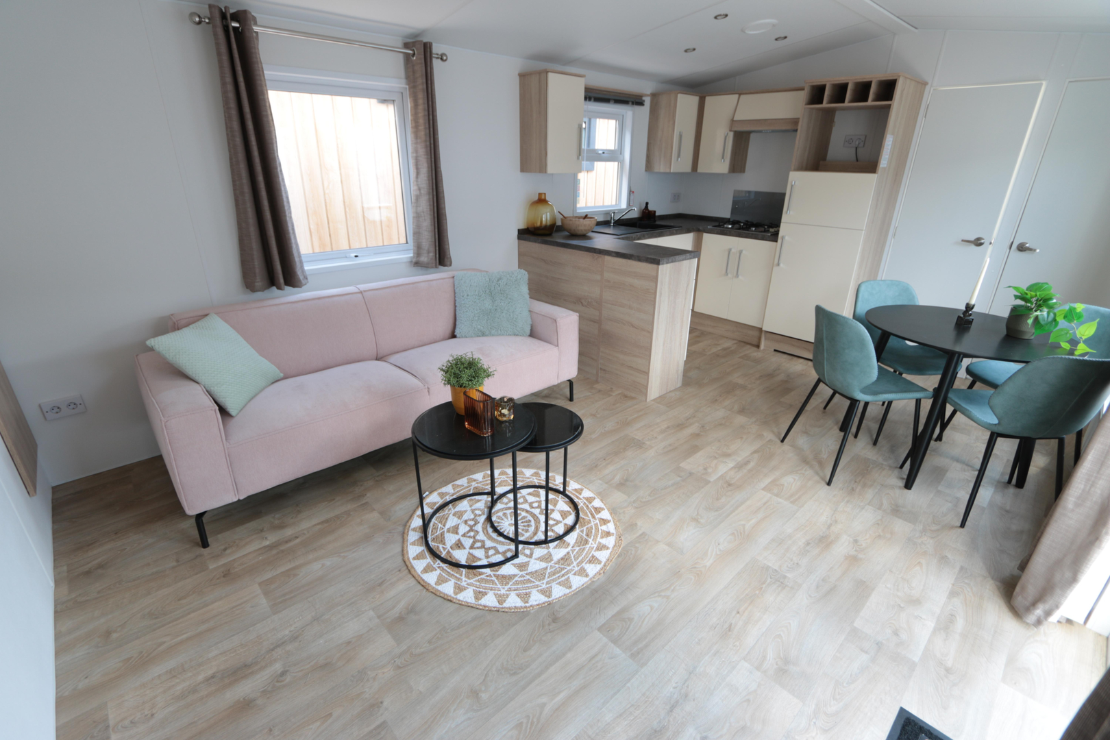 Nieuw chalet Stebo Chalet  Middenkamer (999080) 