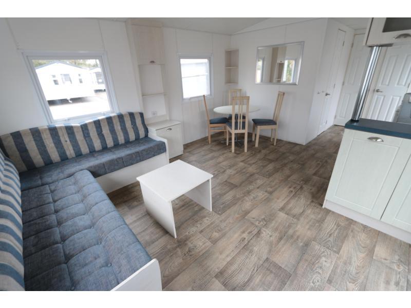 Stekelbos stacaravans en chalets