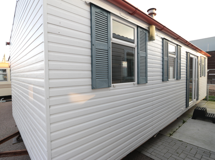 Sunseeker Middenkamer, een Occasion stacaravan voor 11.950 euro - Uit voorraad leverbaar