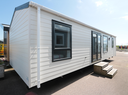 Stebo Chalet  Middenkamer, een Nieuw chalet voor 47.450 euro - Uit voorraad leverbaar