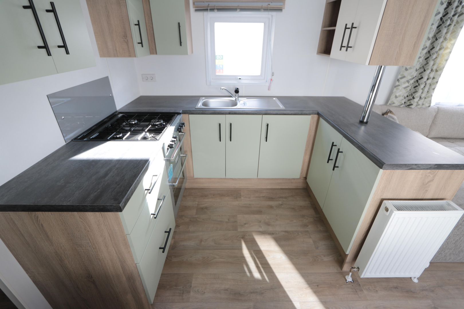 Neu stacaravan Europäischer Wacholder (886189) 