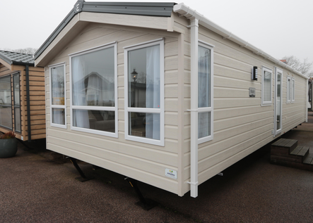 Europa Maple, een Nieuw stacaravan voor 50.750 euro - Uit voorraad leverbaar