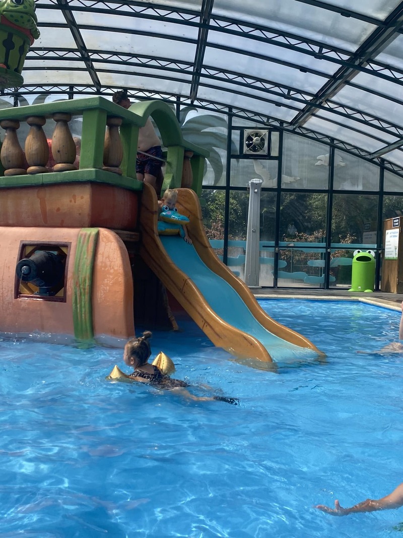 Stekelbos stacaravans en chalets