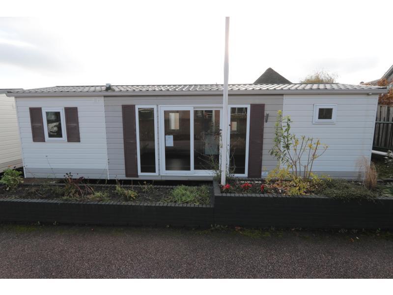 Stekelbos stacaravans en chalets