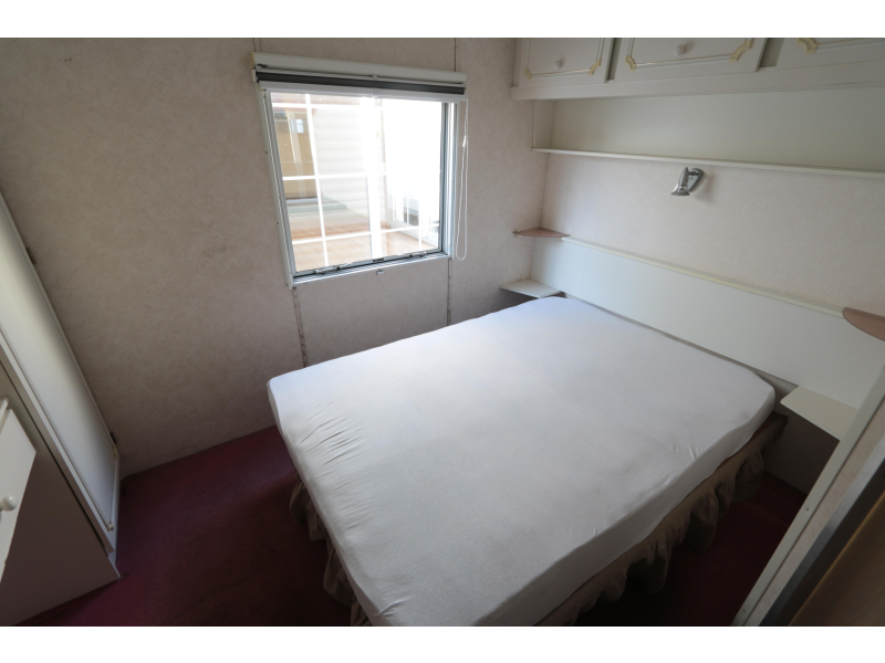 Stekelbos stacaravans en chalets