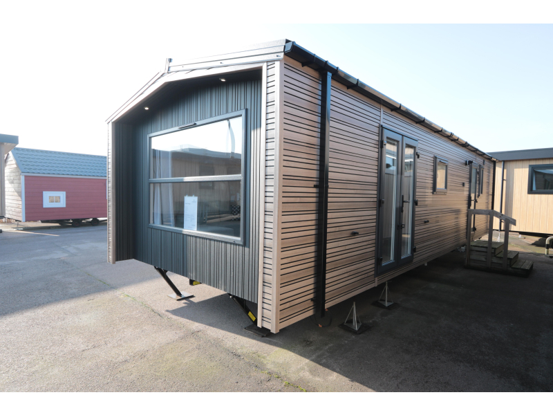 Stekelbos stacaravans en chalets