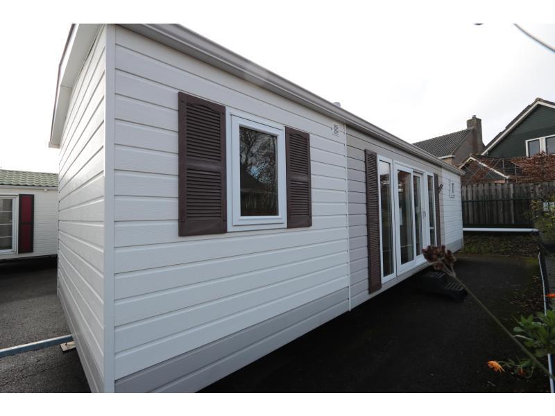 Stekelbos stacaravans en chalets