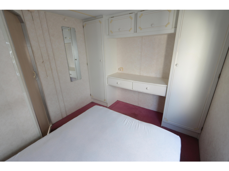 Stekelbos stacaravans en chalets