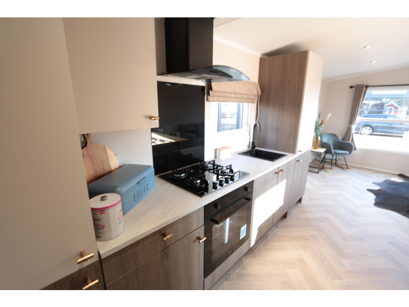 Stekelbos stacaravans en chalets