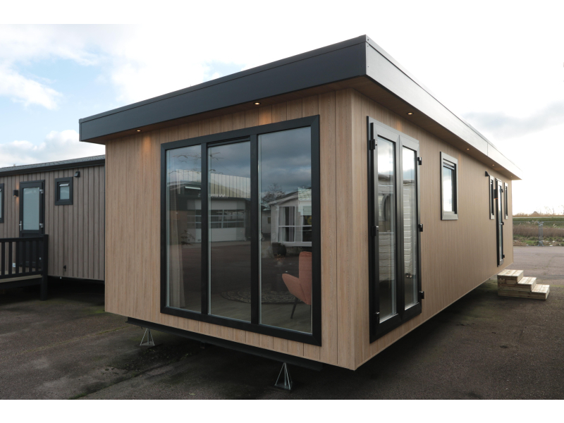 Stekelbos stacaravans en chalets