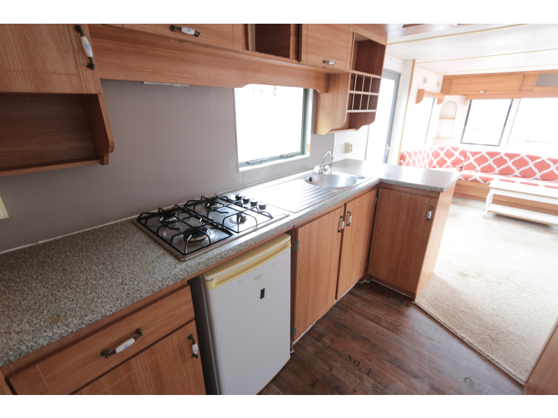 Stekelbos stacaravans en chalets