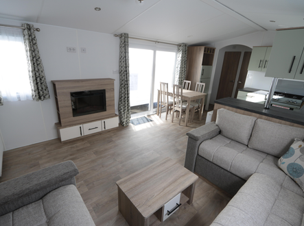 Europa Juniper, een Nieuw stacaravan voor 49.450 euro - Uit voorraad leverbaar