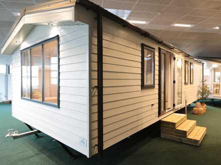 Rianto Chalet  - Model 2027, een Nieuw chalet voor 49.750 euro - Uit voorraad leverbaar