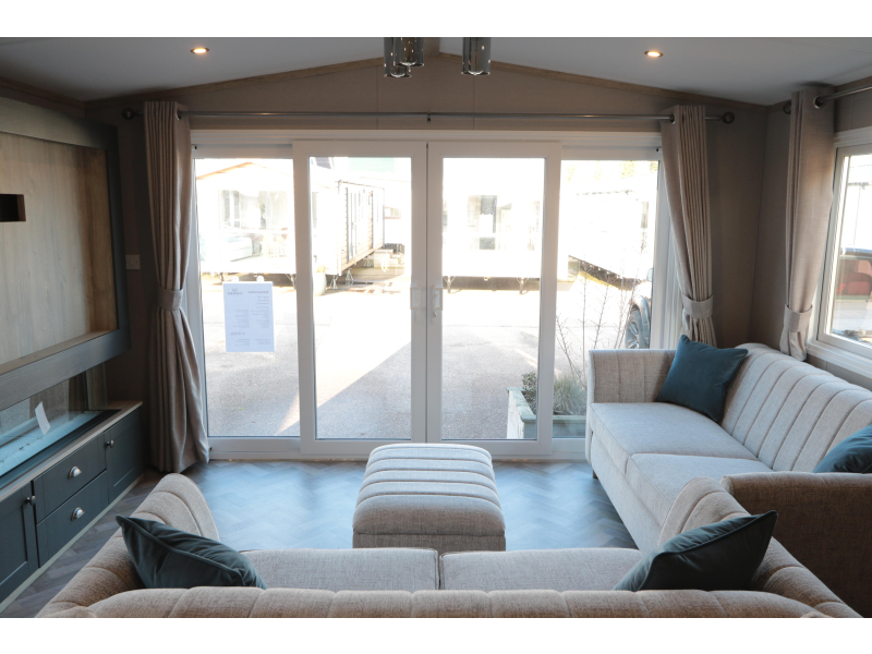 Stekelbos stacaravans en chalets