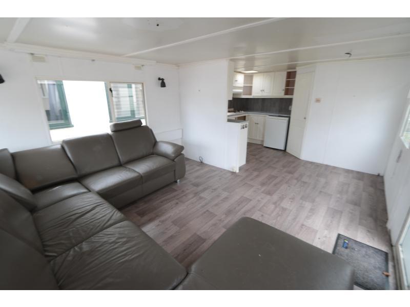 Stekelbos stacaravans en chalets