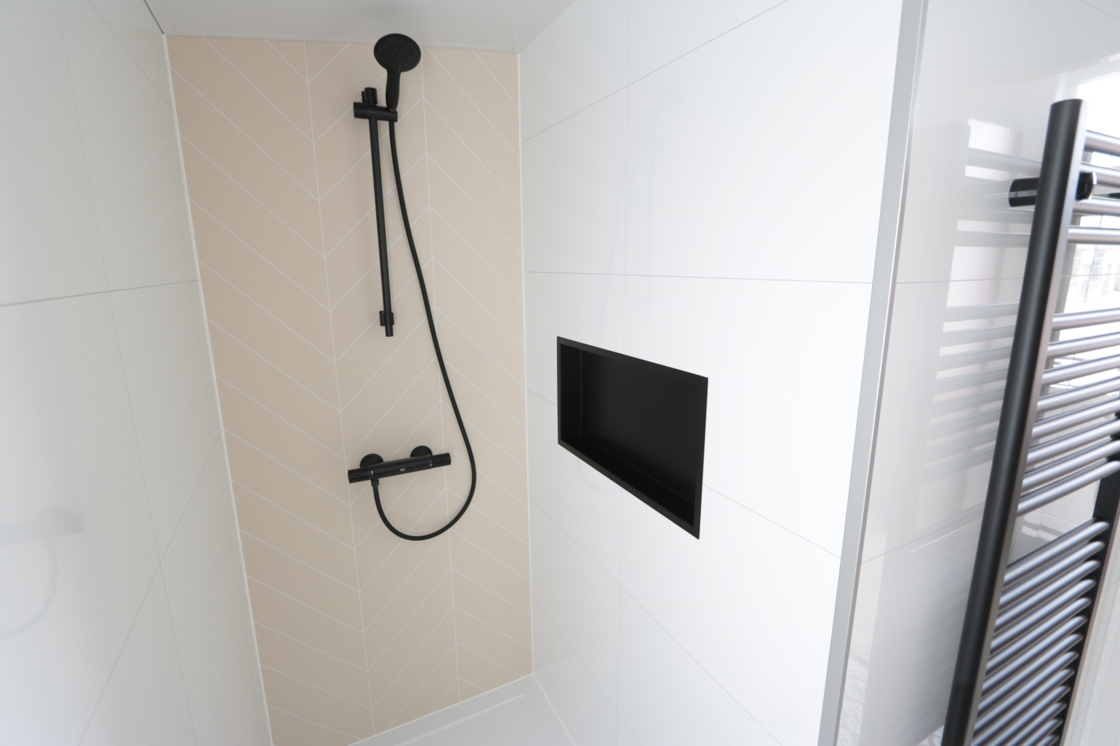 Neu chalet AMS-Rednerpult (1011049) 