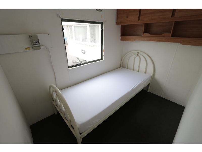 Stekelbos stacaravans en chalets