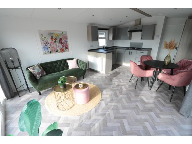 Stekelbos stacaravans en chalets