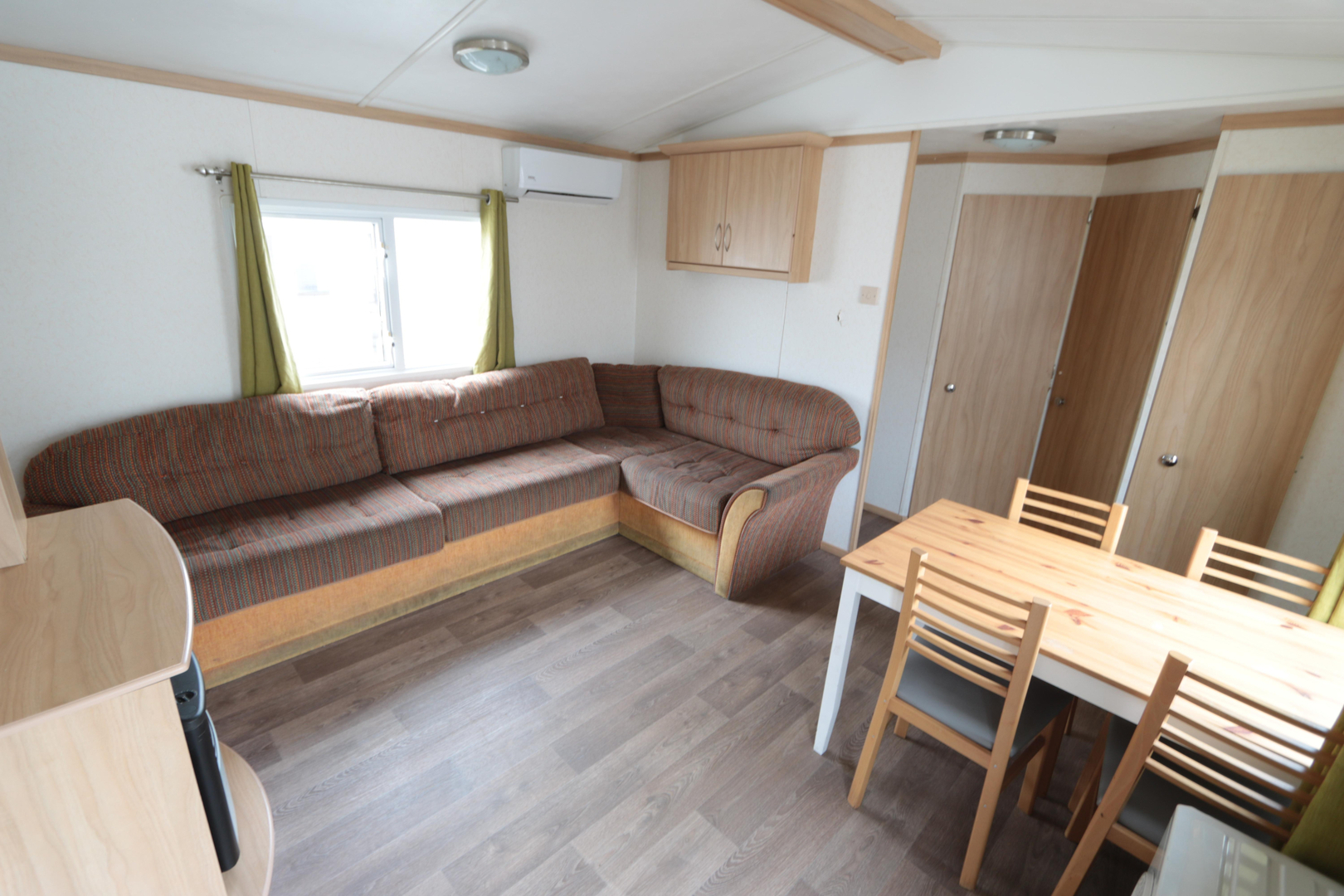 Occasion stacaravan AMS Saturnus - BTW verrekenb. (1041201) 