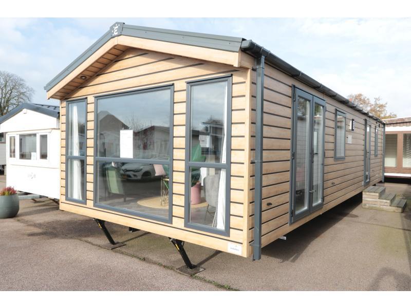 Stekelbos stacaravans en chalets