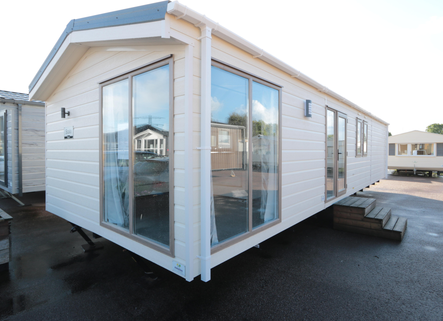 Europa Scala, een Nieuw chalet voor 64.250 euro - Uit voorraad leverbaar