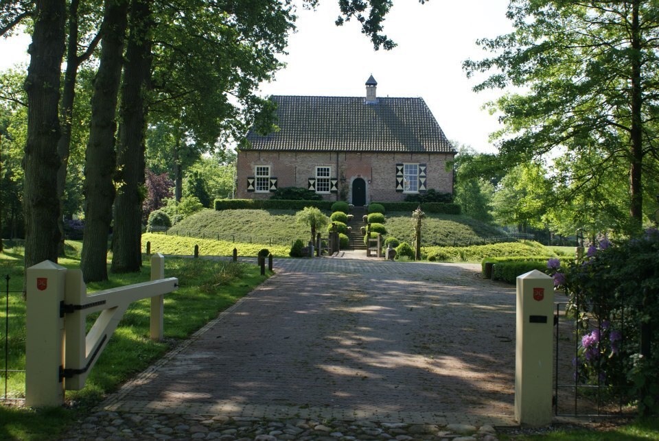 Vakantiepark 't Eeser Heideveld (De Pol)