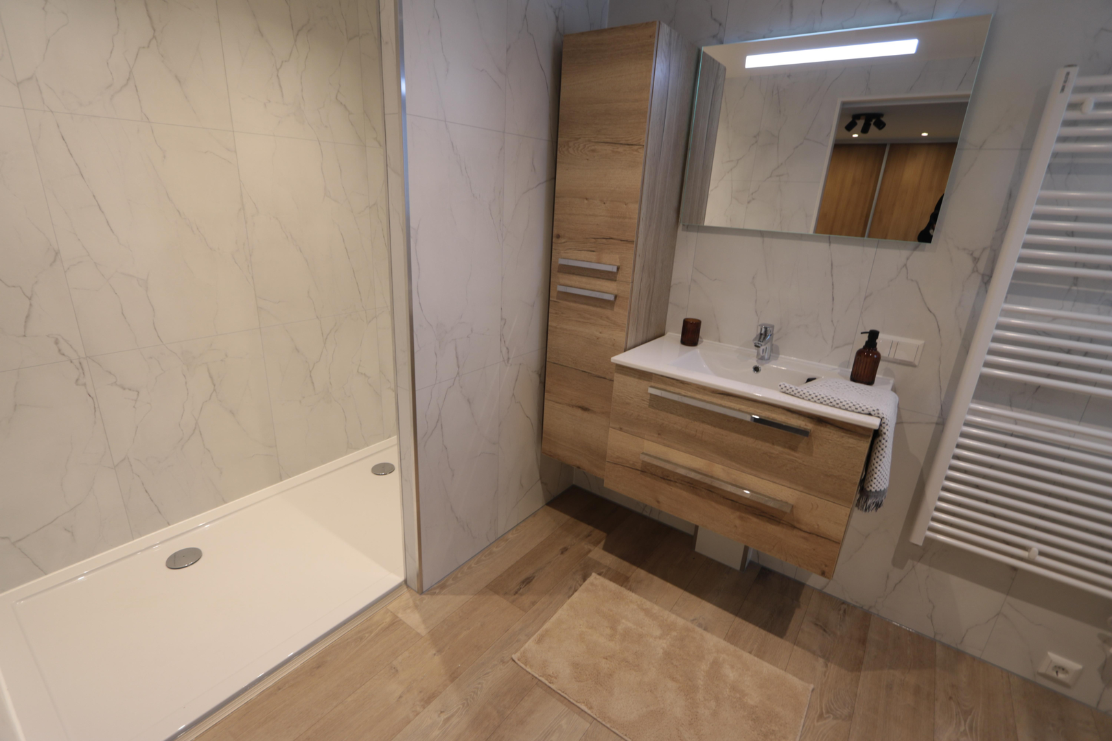 Nieuw chalet AMS Mantelzorg - Op maat (964106) 