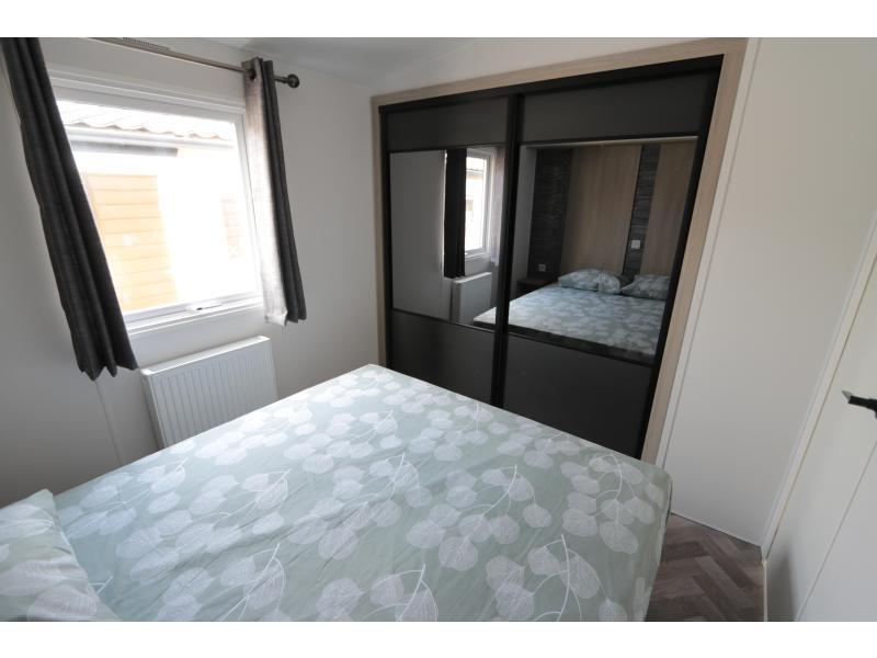 Stekelbos stacaravans en chalets