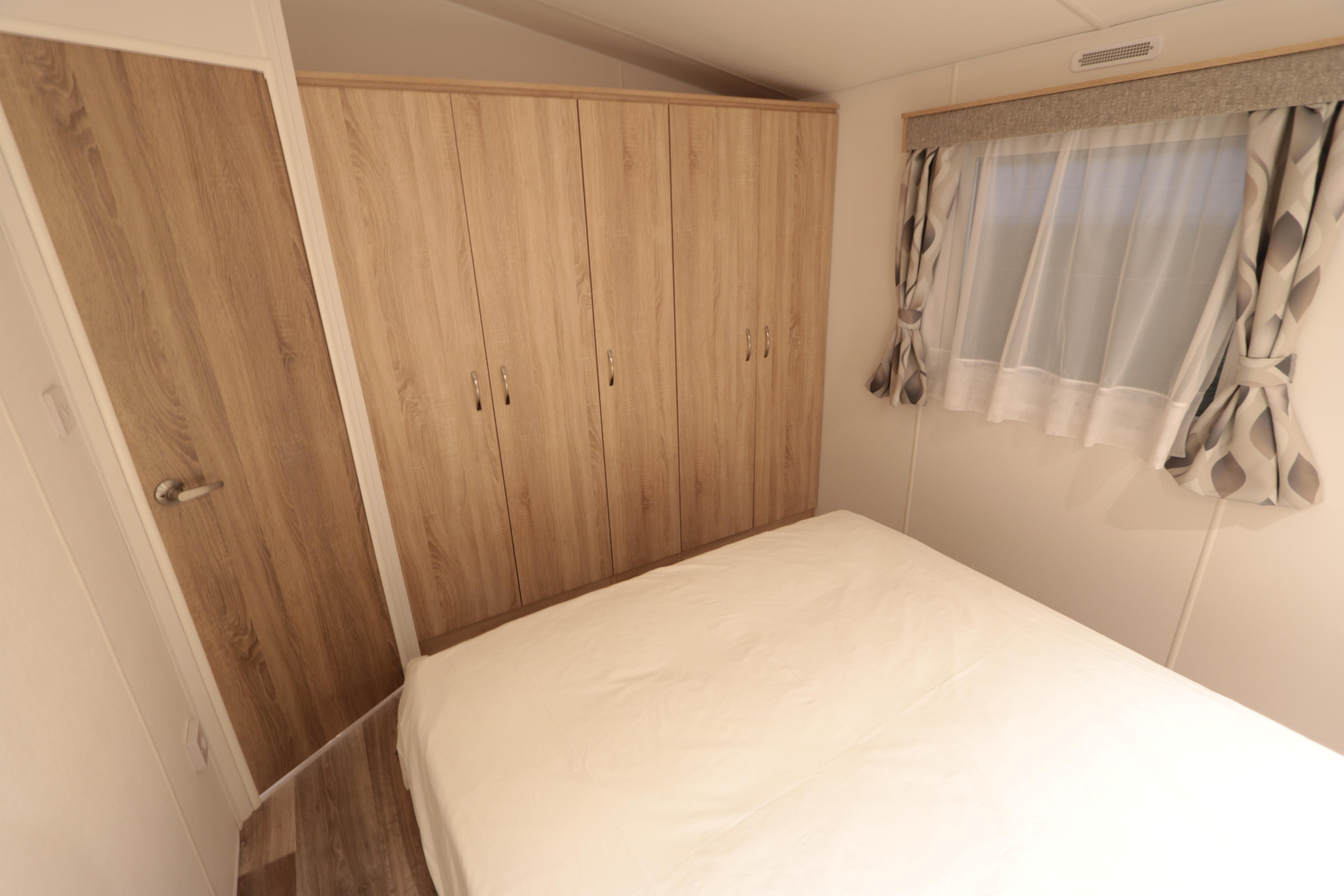 Neu stacaravan Europa Andes Special (1013121) 