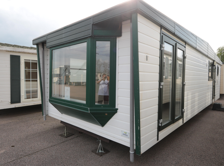 Saricar Chalet, een Occasion chalet voor 17.950 euro - Uit voorraad leverbaar