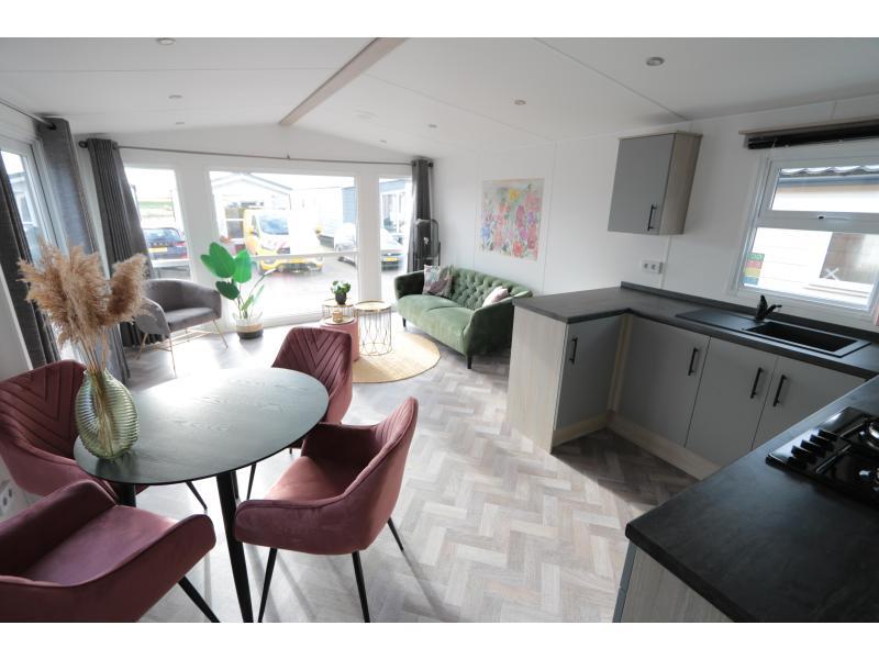 Stekelbos stacaravans en chalets